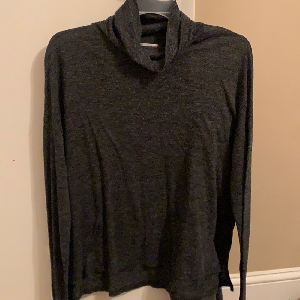 Old Navy sweater
